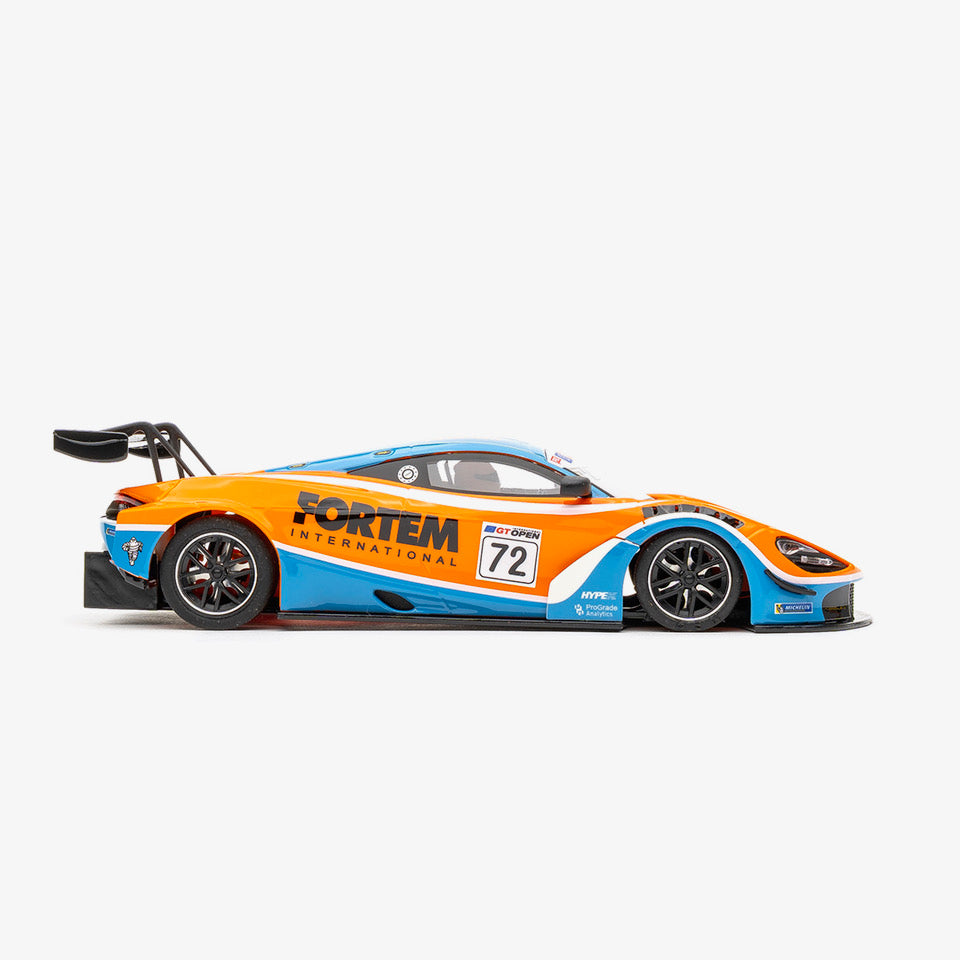 NSR 0557SW - PRE-ORDER NOW! - McLaren 720S - Optimum Motorsport #72 - '22 GT Open