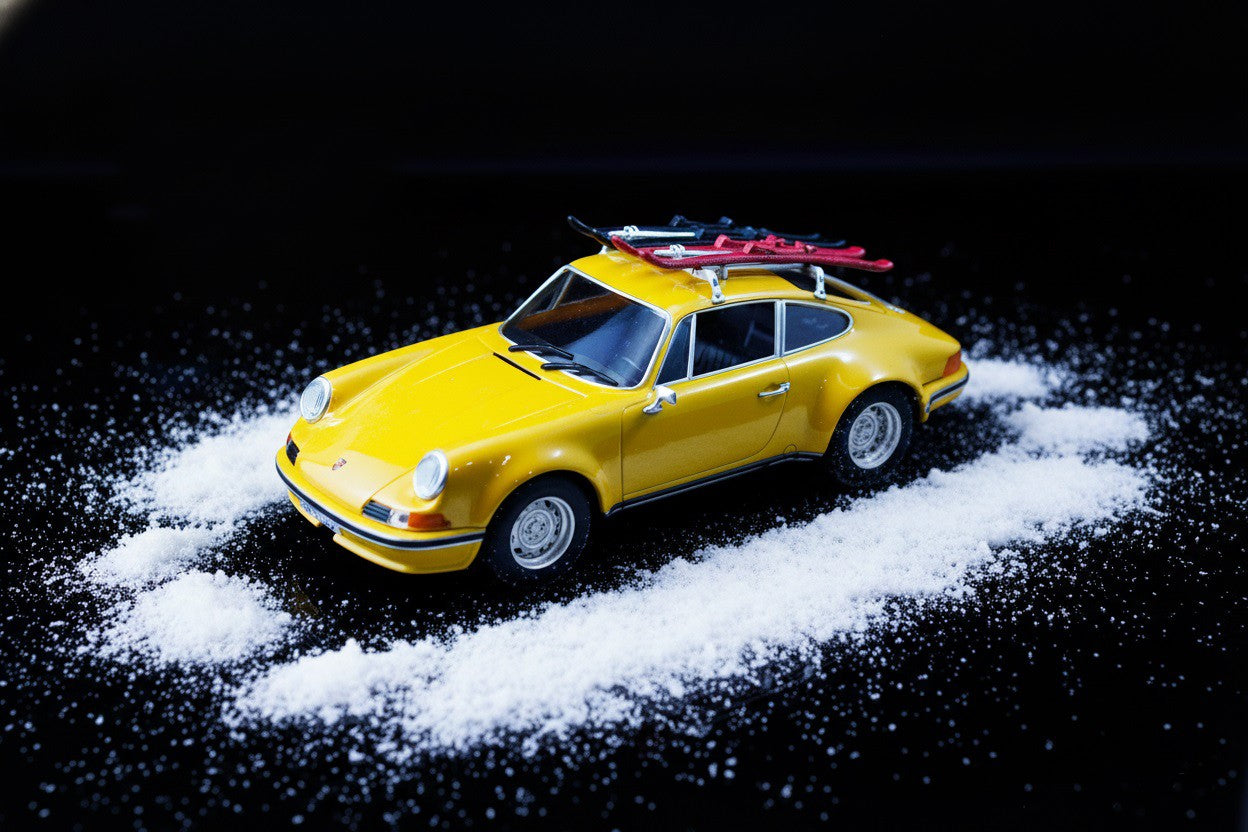 Fly A2096 - PRE-ORDER NOW! - Porsche 911 - Film Series 'Downhill Racer' w/ Robert Redford