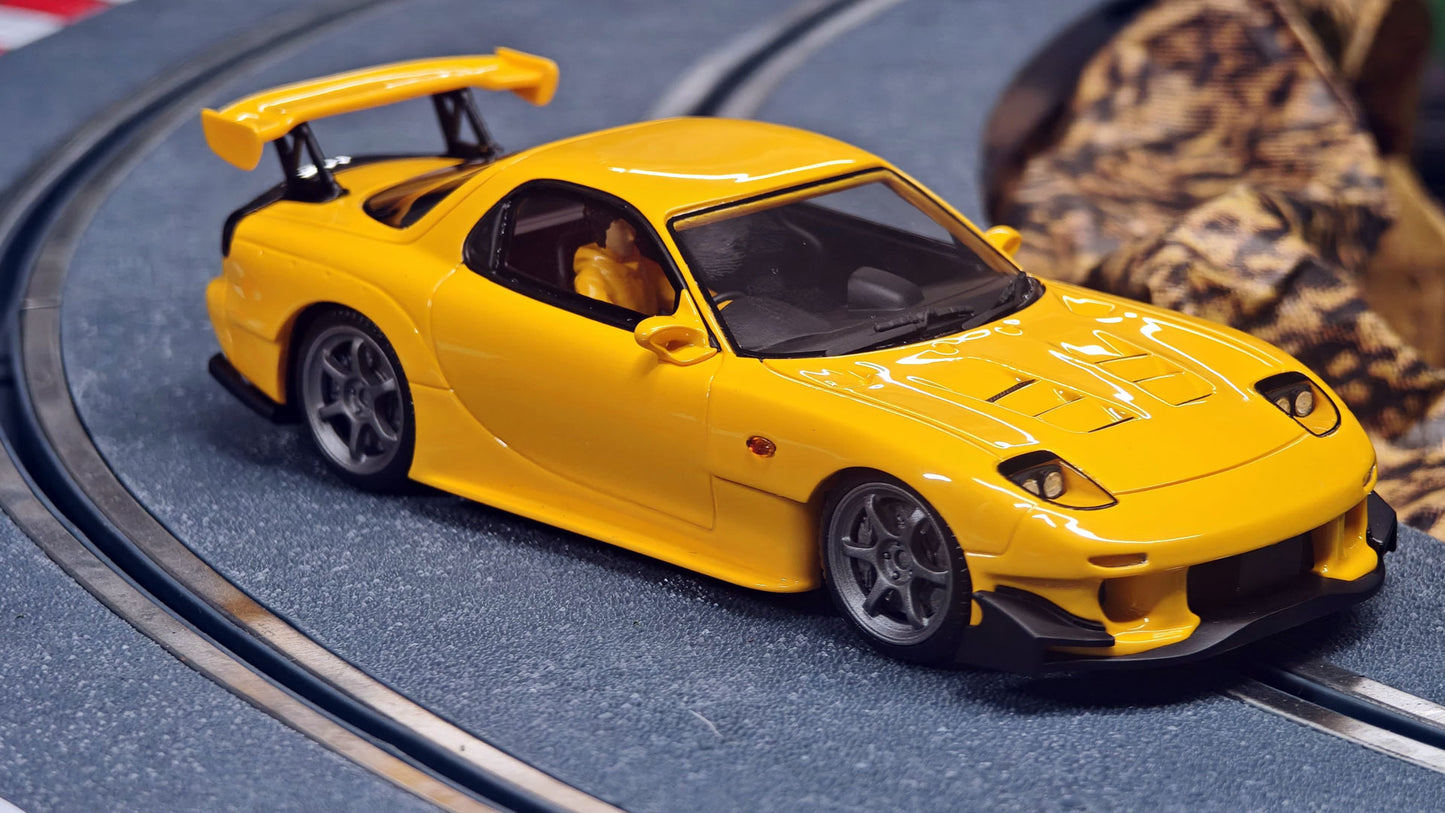 Avant Slot JDM01A - Mazda FD RX-7 - Resin Cars - yellow