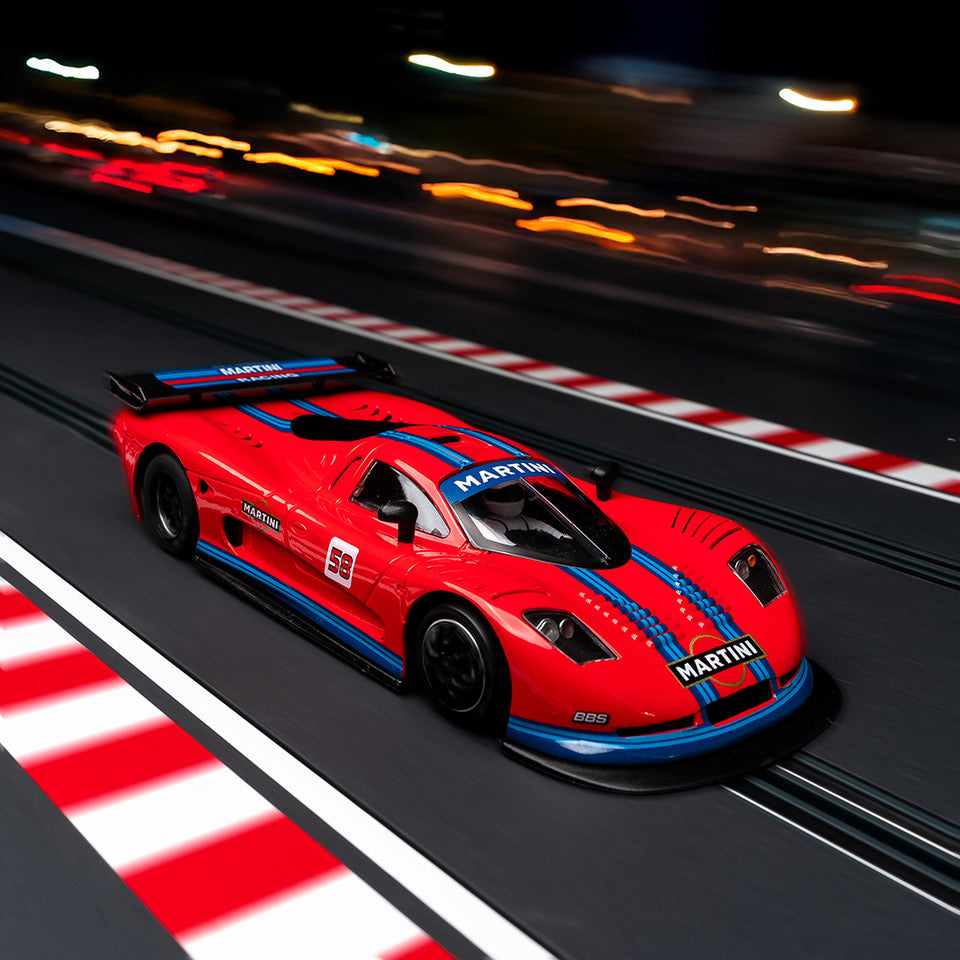 NSR 0558SW5 - PRE-ORDER NOW! - Mosler MT900R - Martini Red #58