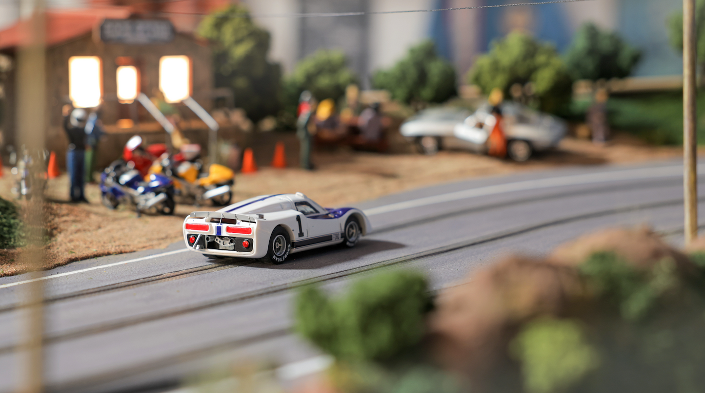 Modelant M-08 - Ford J-Car - '66 Le Mans Testing - Chris Amon and Bruce McLaren