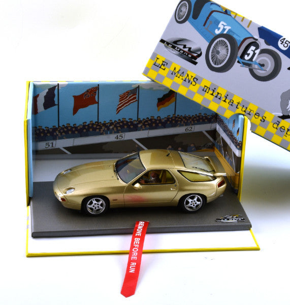 LMM 132105M/CHA - PRE-ORDER NOW! - Porsche 928 GT 1990 - Champagne
