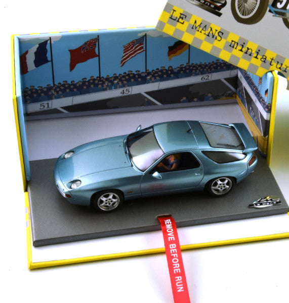 LMM 132105M/LB - PRE-ORDER NOW! - Porsche 928 GT 1990 - Light Blue