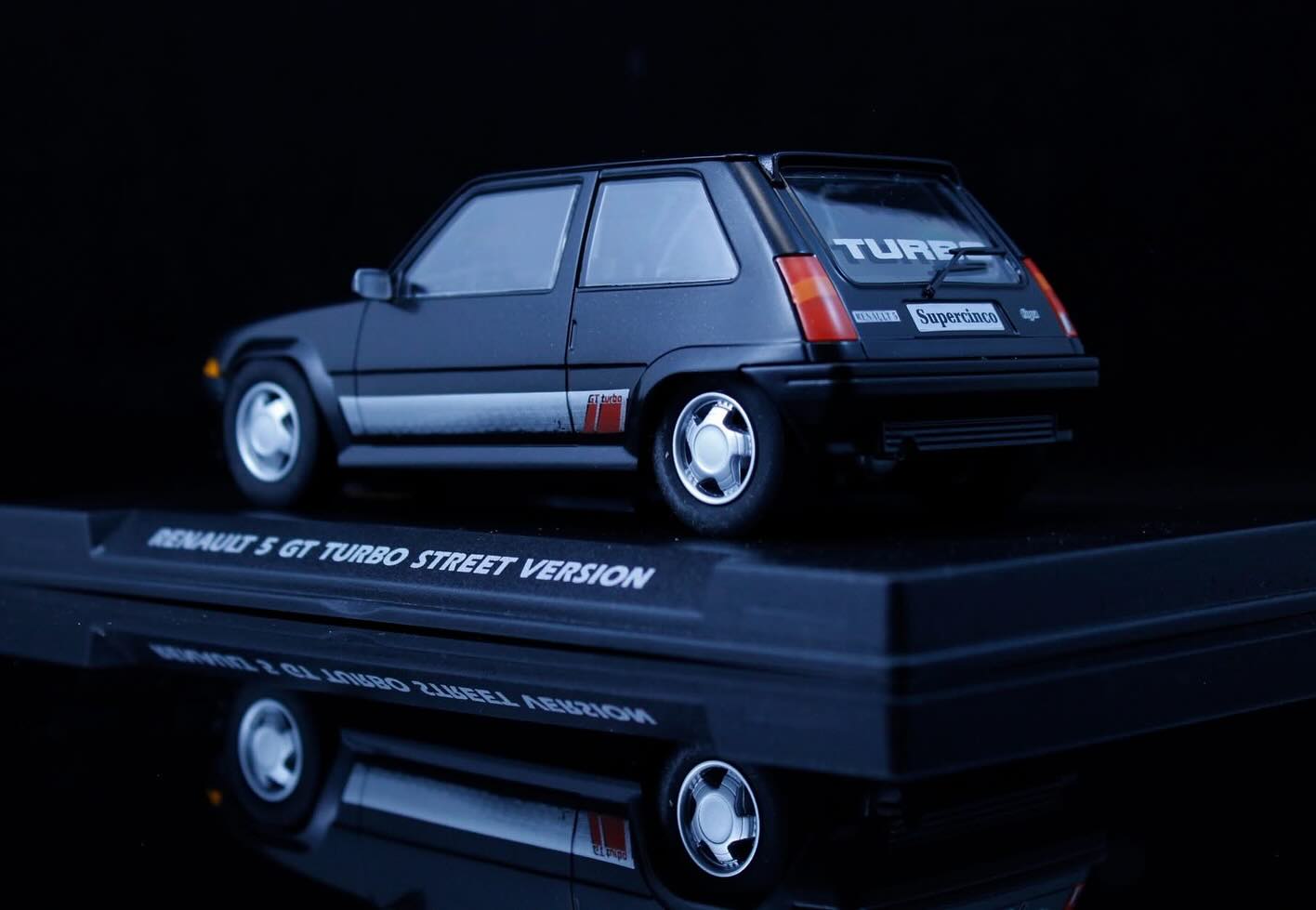 Fly A2106 - PRE ORDER NOW! - Renault 5 GT Turbo - Black Street Version
