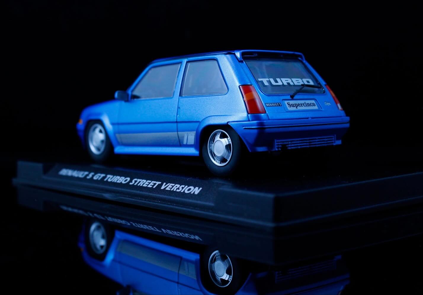 Fly A2113 - PRE ORDER NOW! - Renault 5 GT Turbo - Metallic Blue Street Version