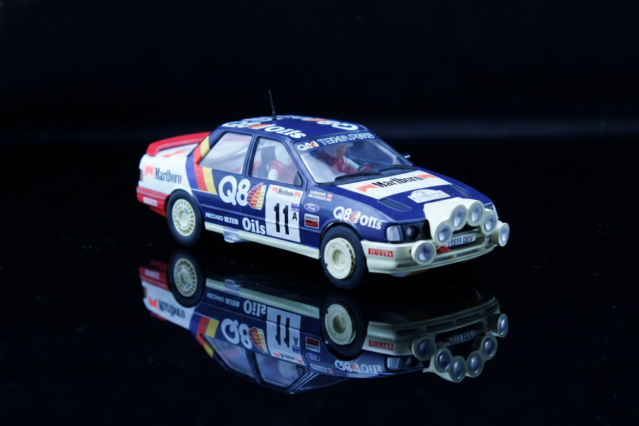 Fly E2124 - PRE-ORDER NOW! - Ford Sierra Cosworth 4x4 - '91 ROC