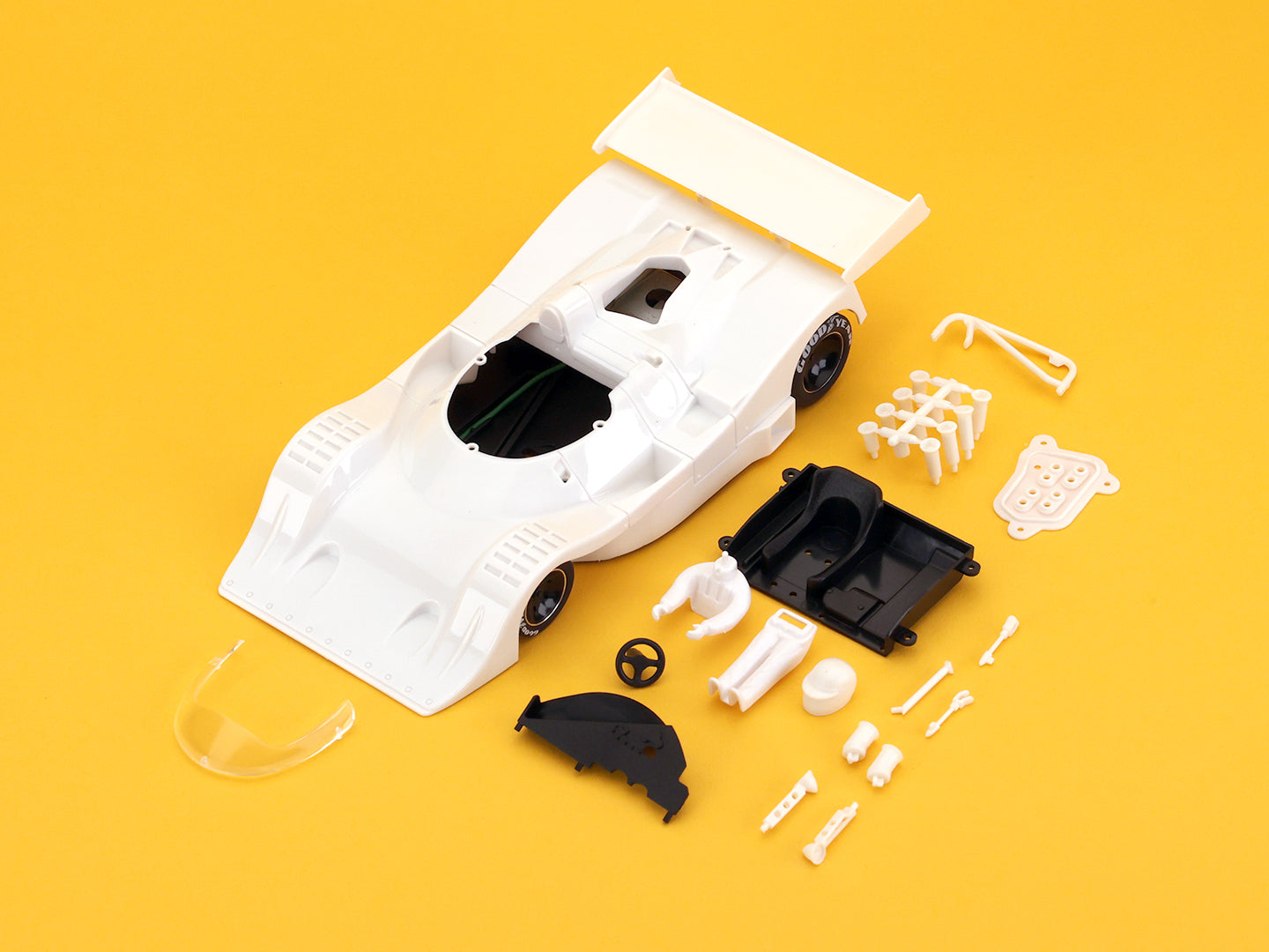 MR Slotcar MR1031 - UOP Shadow DN4 - White Kit
