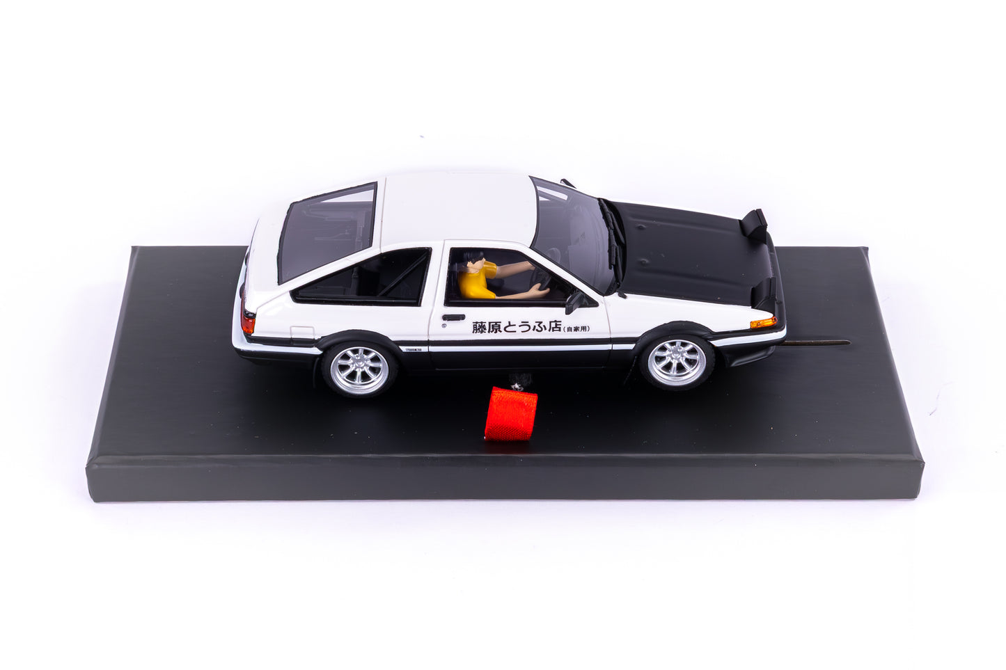 Avant Slot JDM03A - Toyota Trueno A86 - White & Black