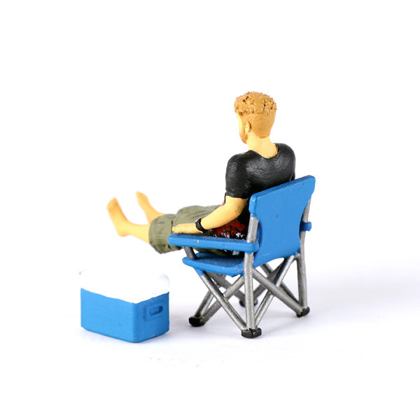 Figuras Tara TAR001 - Jovem Homem e Mulher com Café - Tipo 1
