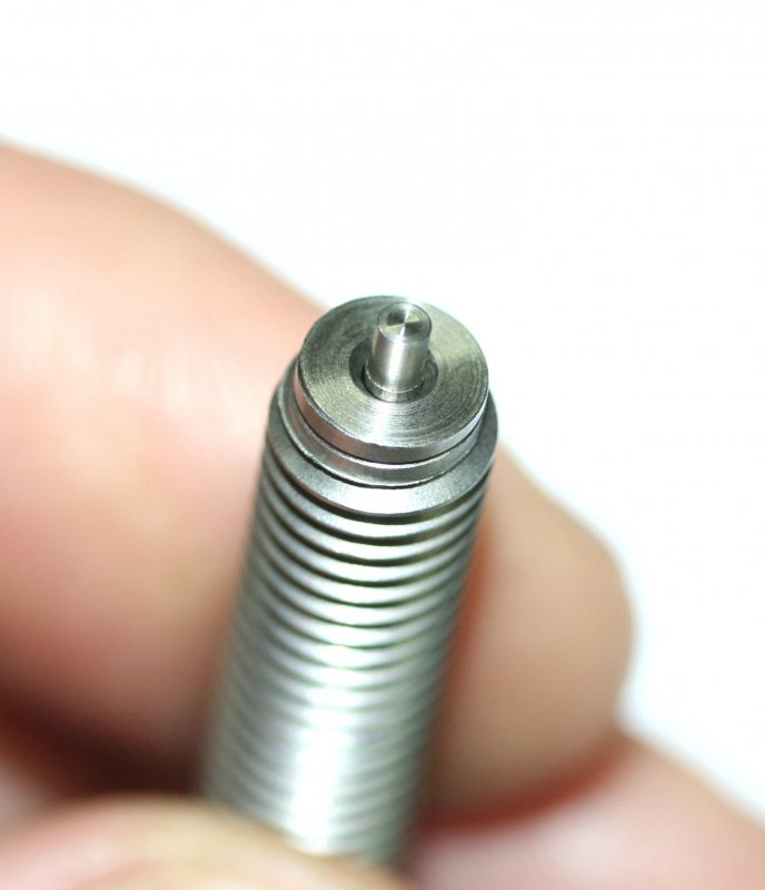 SP140021 Special M8 screw 1,90 mm tip.