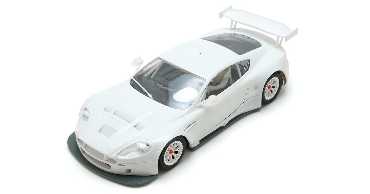 Scaleauto SC-A37M01 - PRE-ORDER NOW! - Aston Martin DBR9 GT1 - White Racing Kit