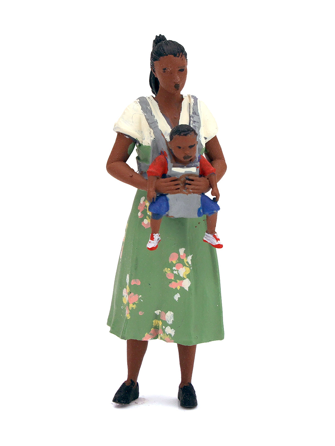 Tara Figures TAR026 - Mother with Baby – Slot Car Supply