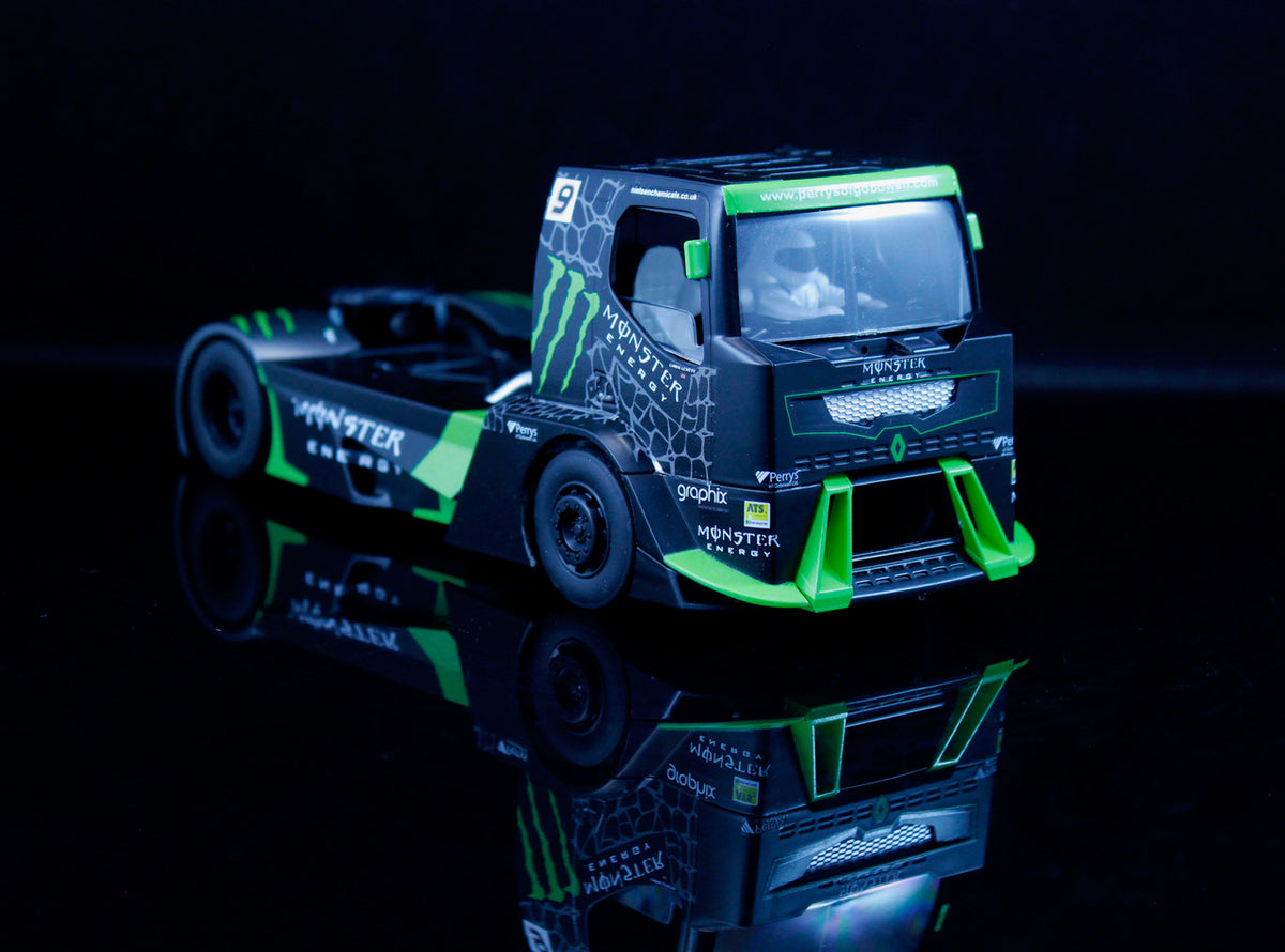 Fly TRUCK91 - PRE-ORDER NOW! - Renault MKR - Levett #9 - '14 British Truck Racing Championship