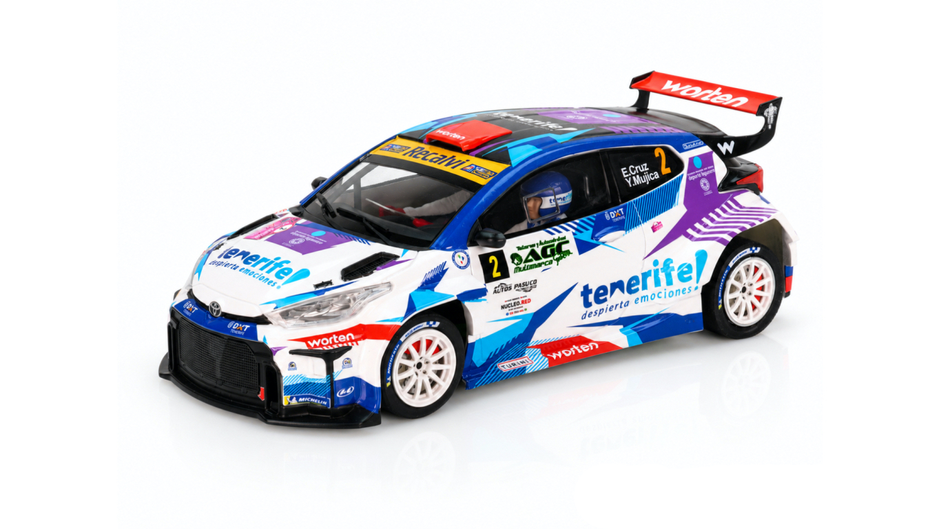 Avant Slot 52613 - PRE-ORDER NOW! - Toyota Yaris 2 - Rally Naron 2025 - Cruz