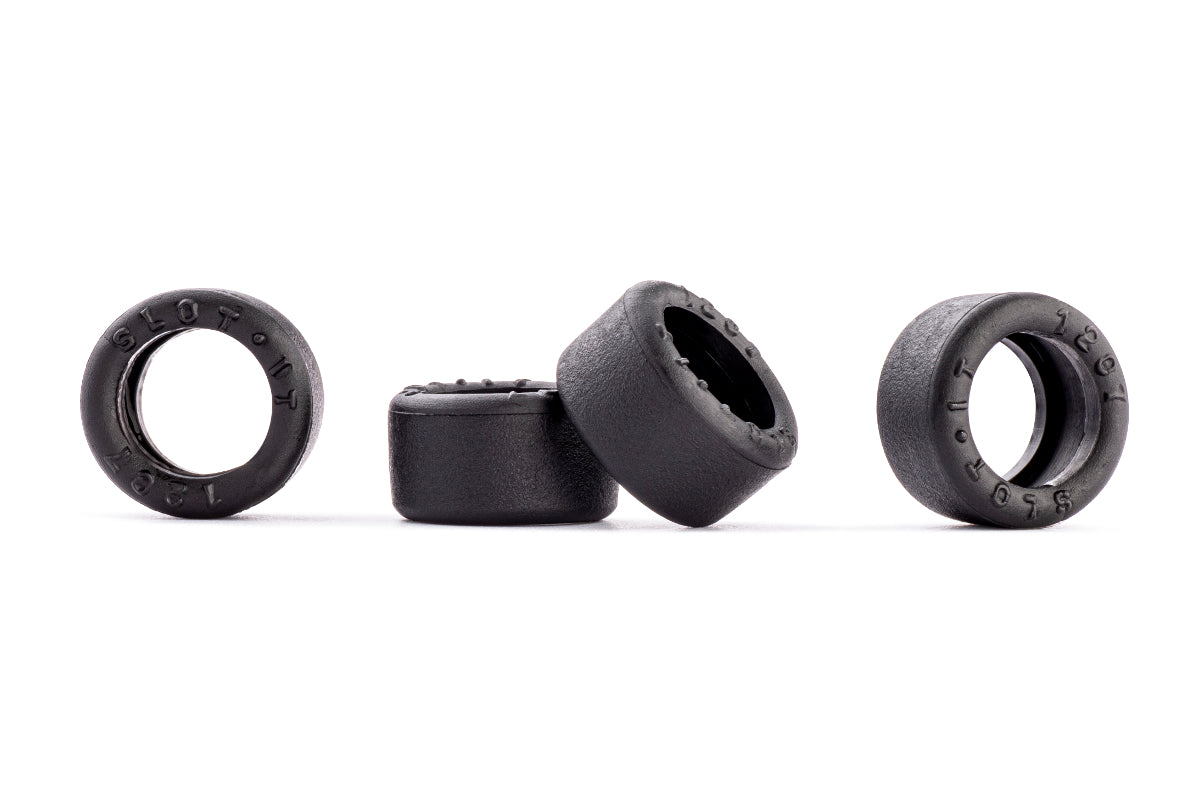 Slot.it PT1207F22 - F22 Compound Slick Tires - 18 x 10mm - pack of 4